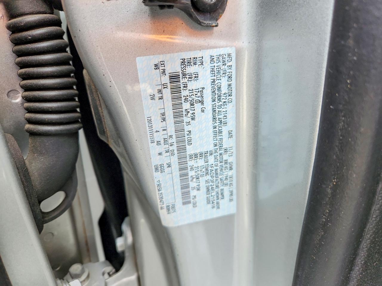 2014 Ford Focus Se Silver vin: 1FADP3F24EL215416