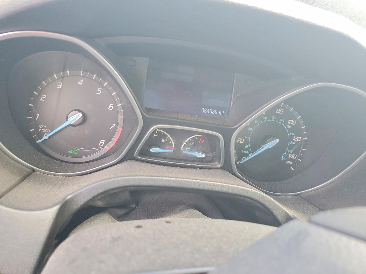 2014 Ford Focus Se Burgundy vin: 1FADP3F24EL217943