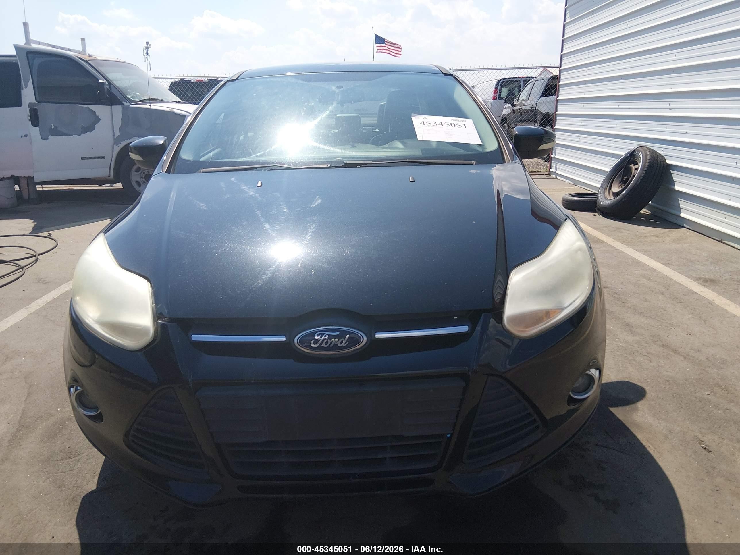 2014 Ford Focus Se Black vin: 1FADP3F24EL222074