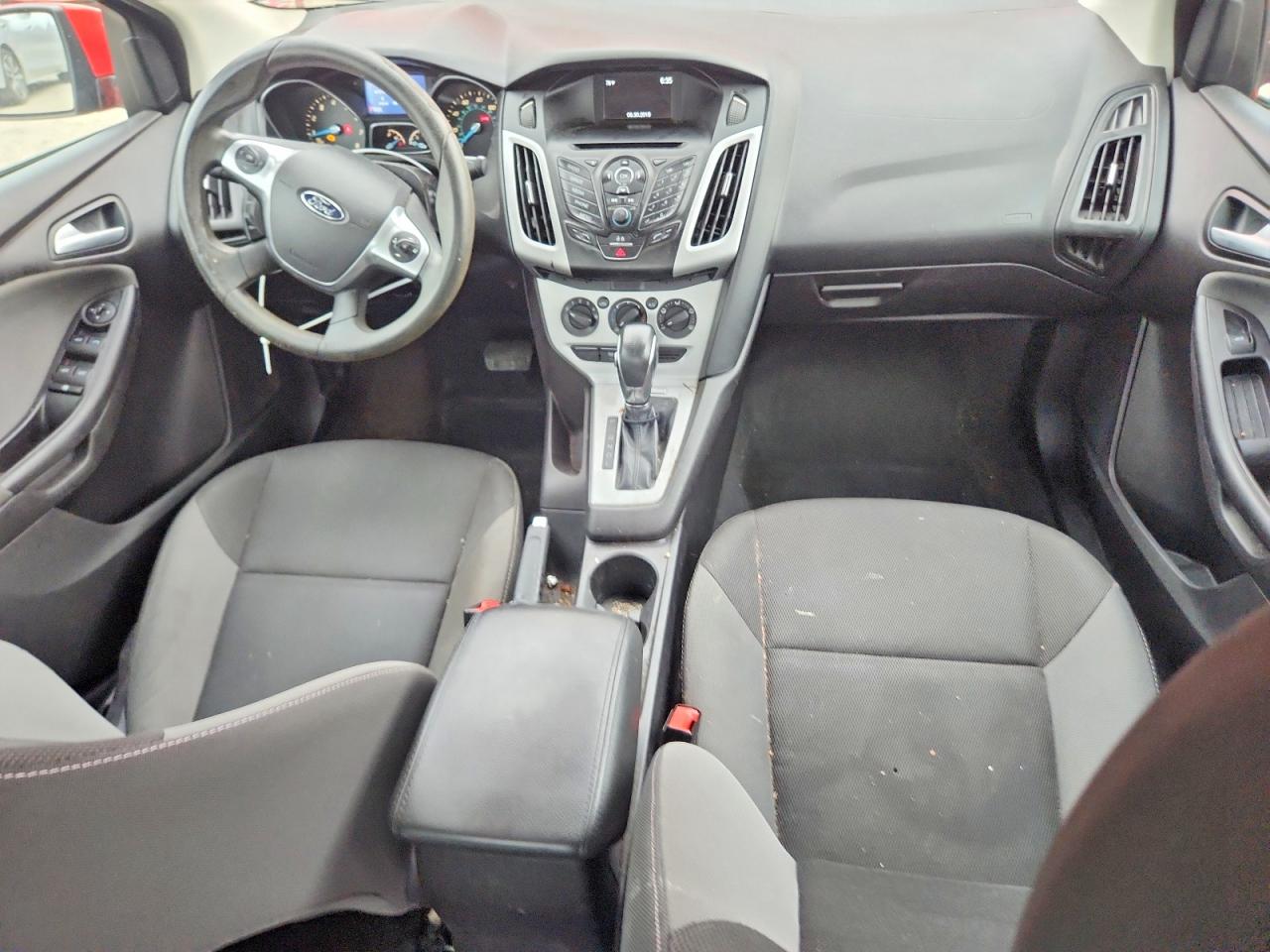 2014 Ford Focus Se Red vin: 1FADP3F24EL233723