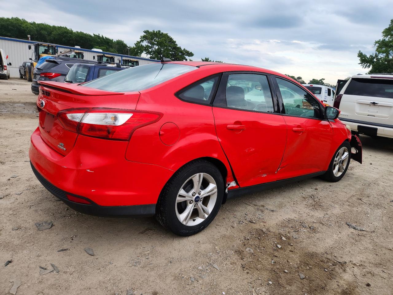 2014 Ford Focus Se Red vin: 1FADP3F24EL233723