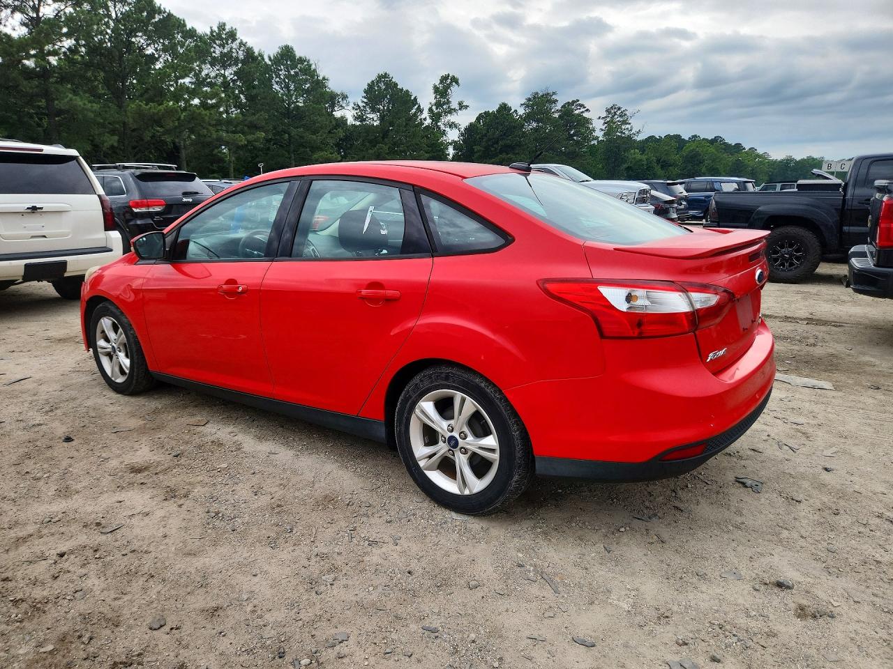 2014 Ford Focus Se Red vin: 1FADP3F24EL233723