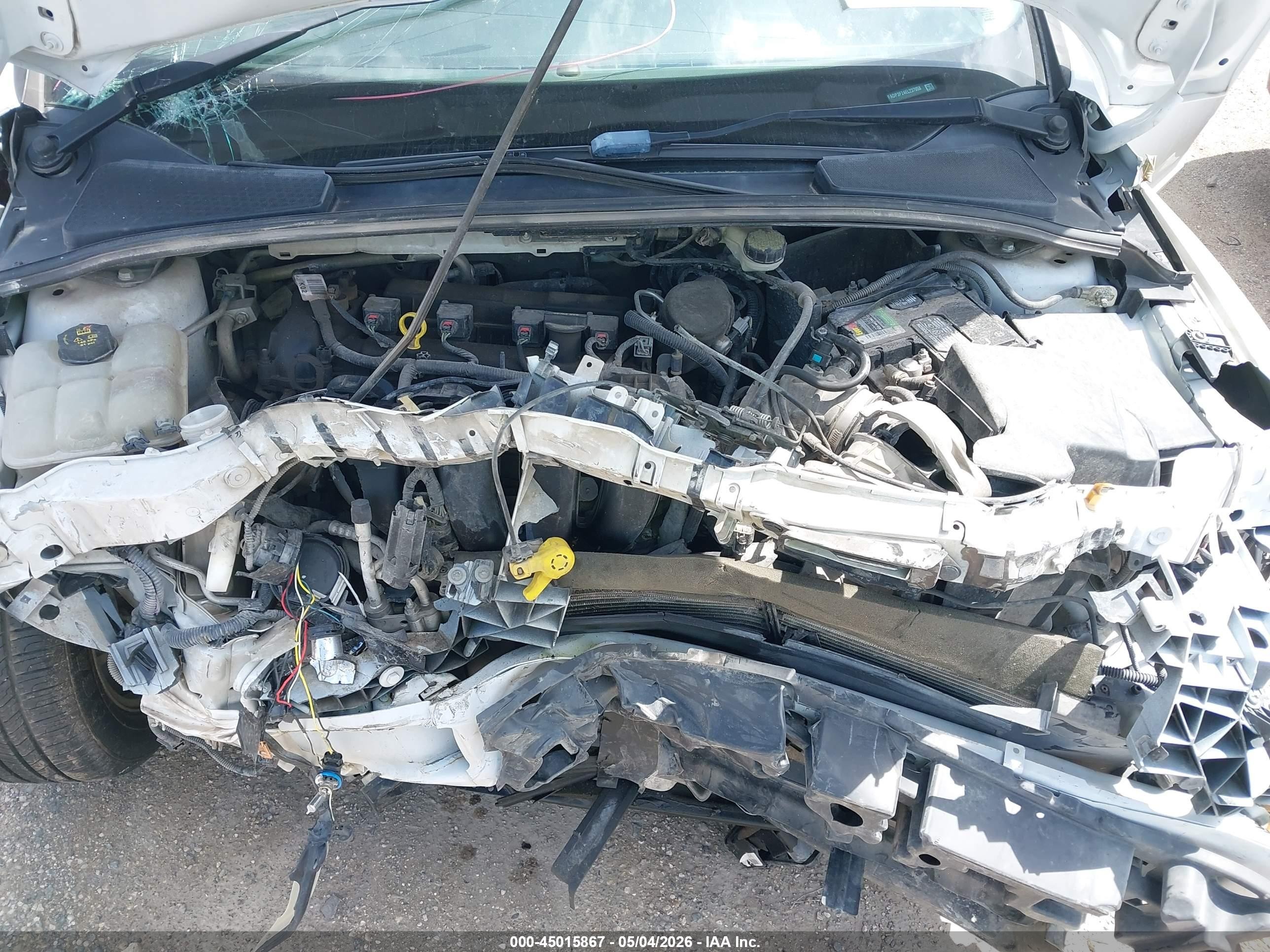 2014 Ford Focus Se White vin: 1FADP3F24EL237058