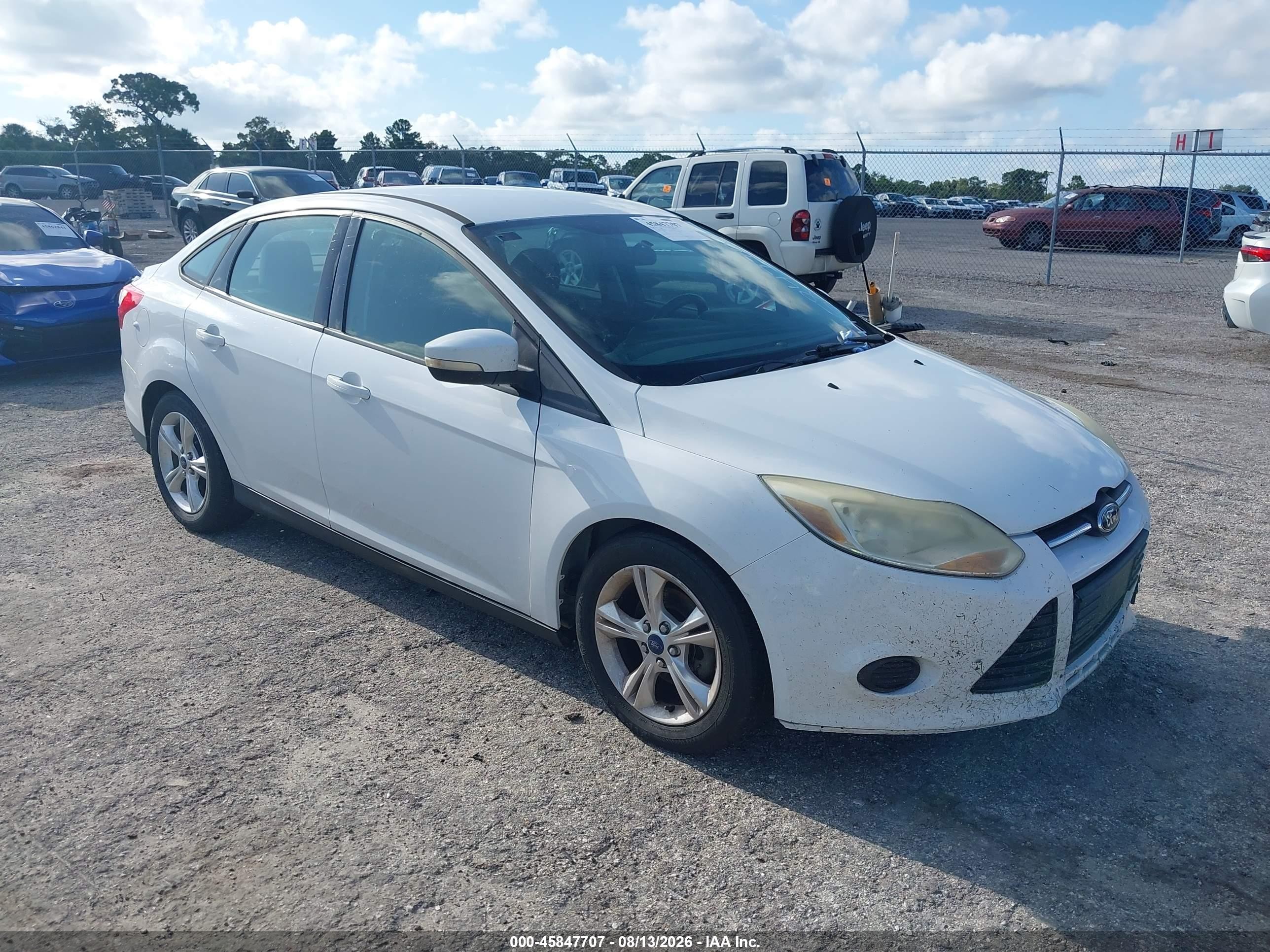 2014 Ford Focus Se White vin: 1FADP3F24EL251994