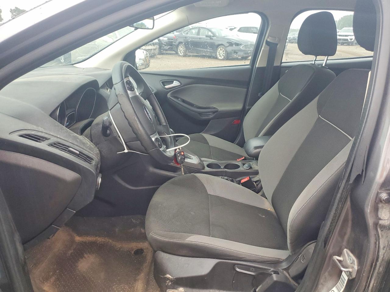 2014 Ford Focus Se Gray vin: 1FADP3F24EL266155