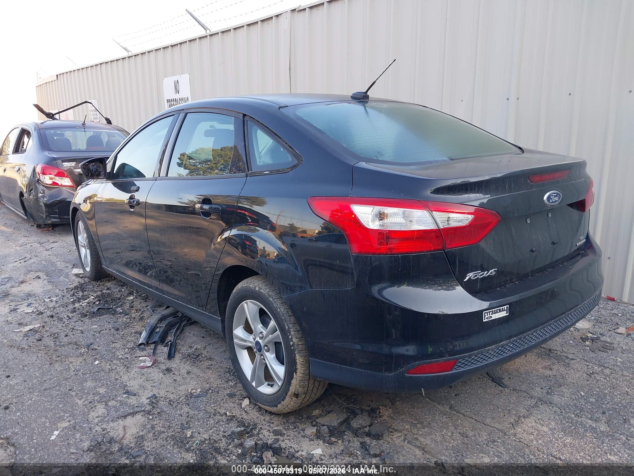 2014 Ford Focus Se Черный vin: 1FADP3F24EL268522