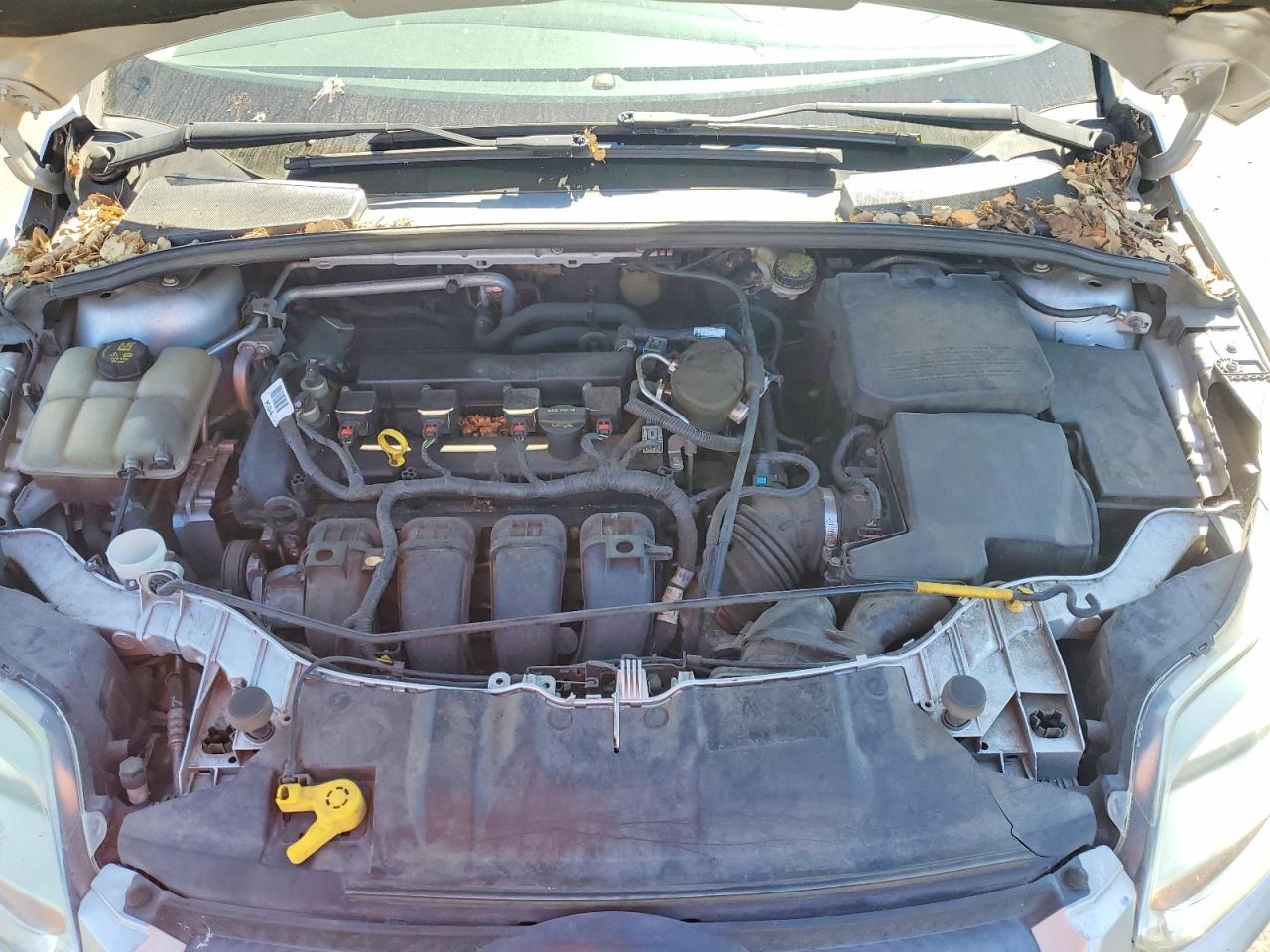 2014 Ford Focus Se Silver vin: 1FADP3F24EL287569
