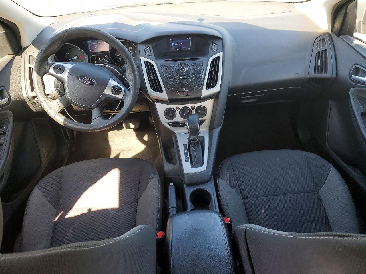2014 Ford Focus Se Silver vin: 1FADP3F24EL287569