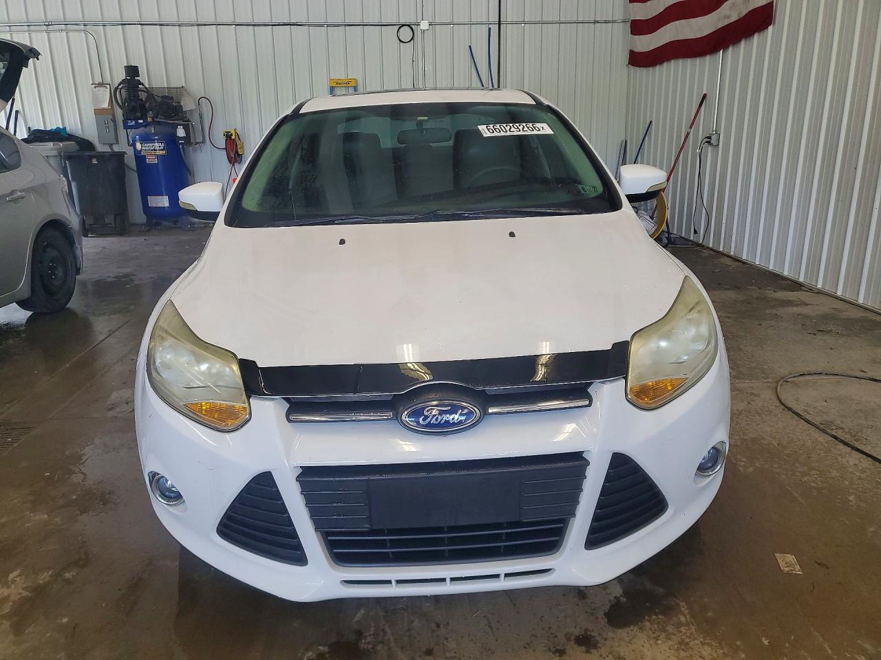 2014 Ford Focus Se White vin: 1FADP3F24EL292688