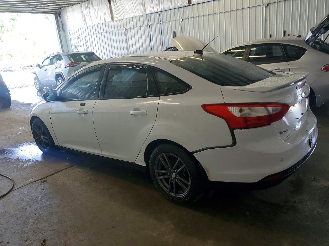 2014 Ford Focus Se White vin: 1FADP3F24EL292688