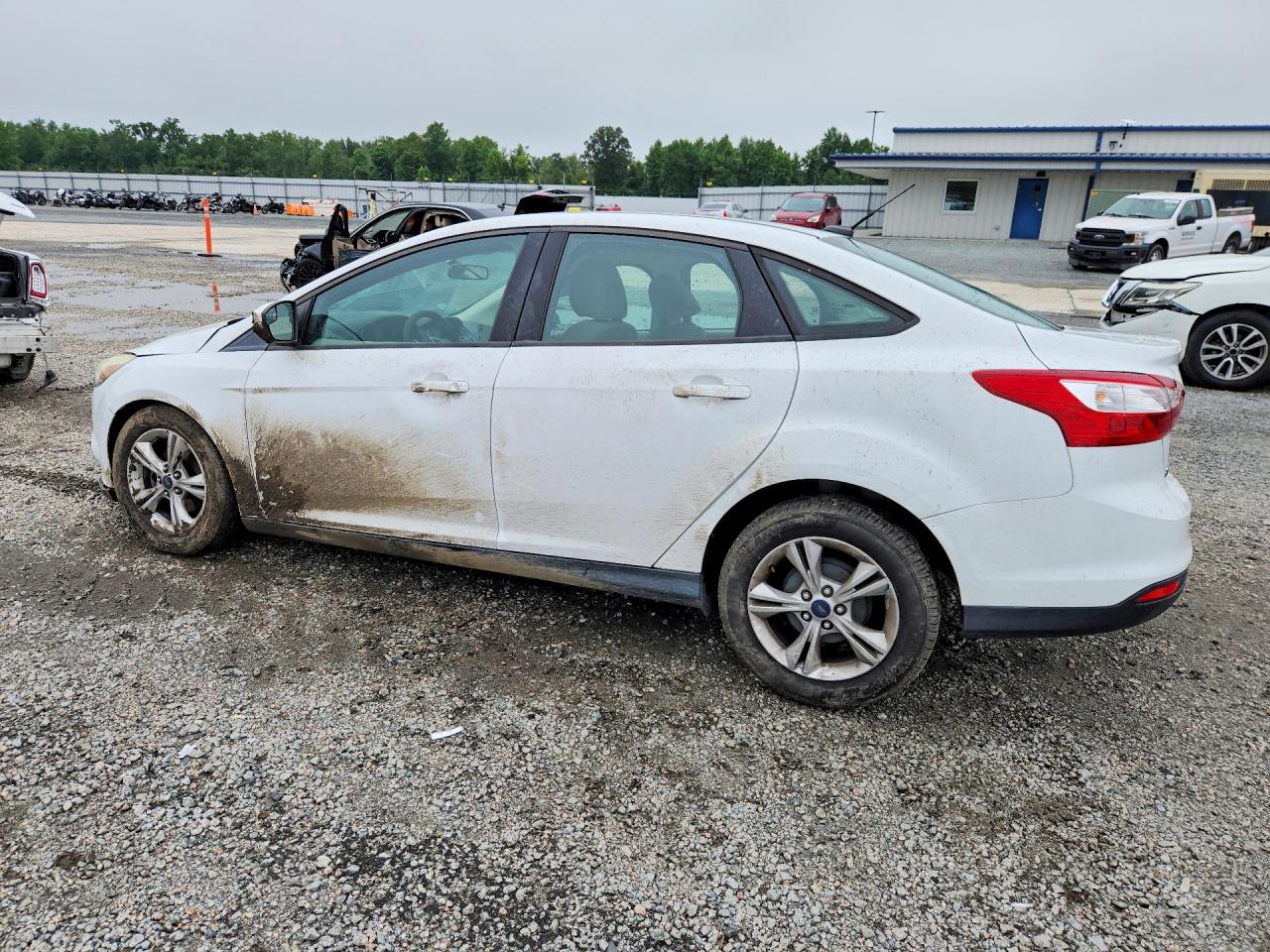 2014 Ford Focus Se White vin: 1FADP3F24EL297972