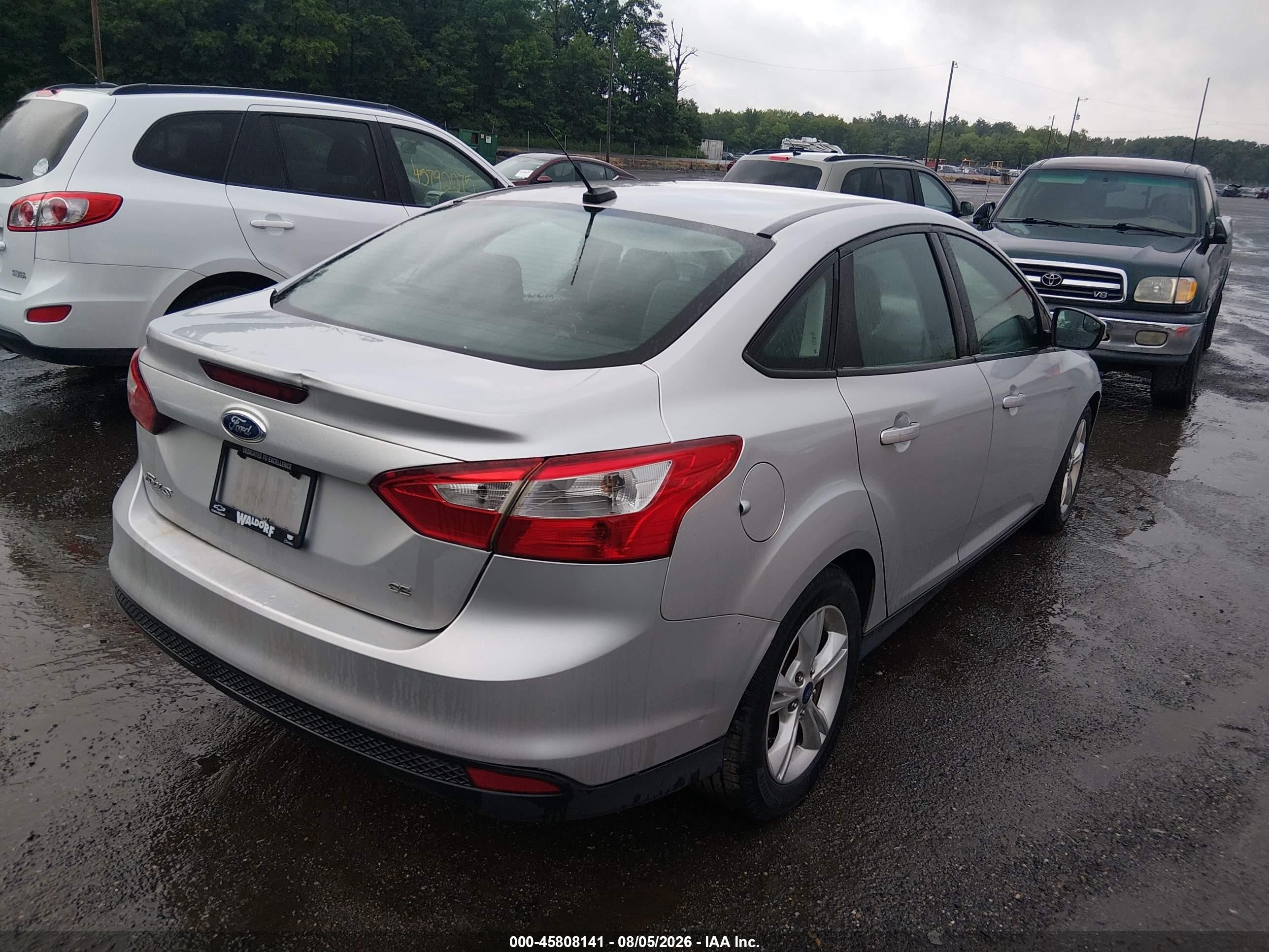 2014 Ford Focus Se Silver vin: 1FADP3F24EL317752