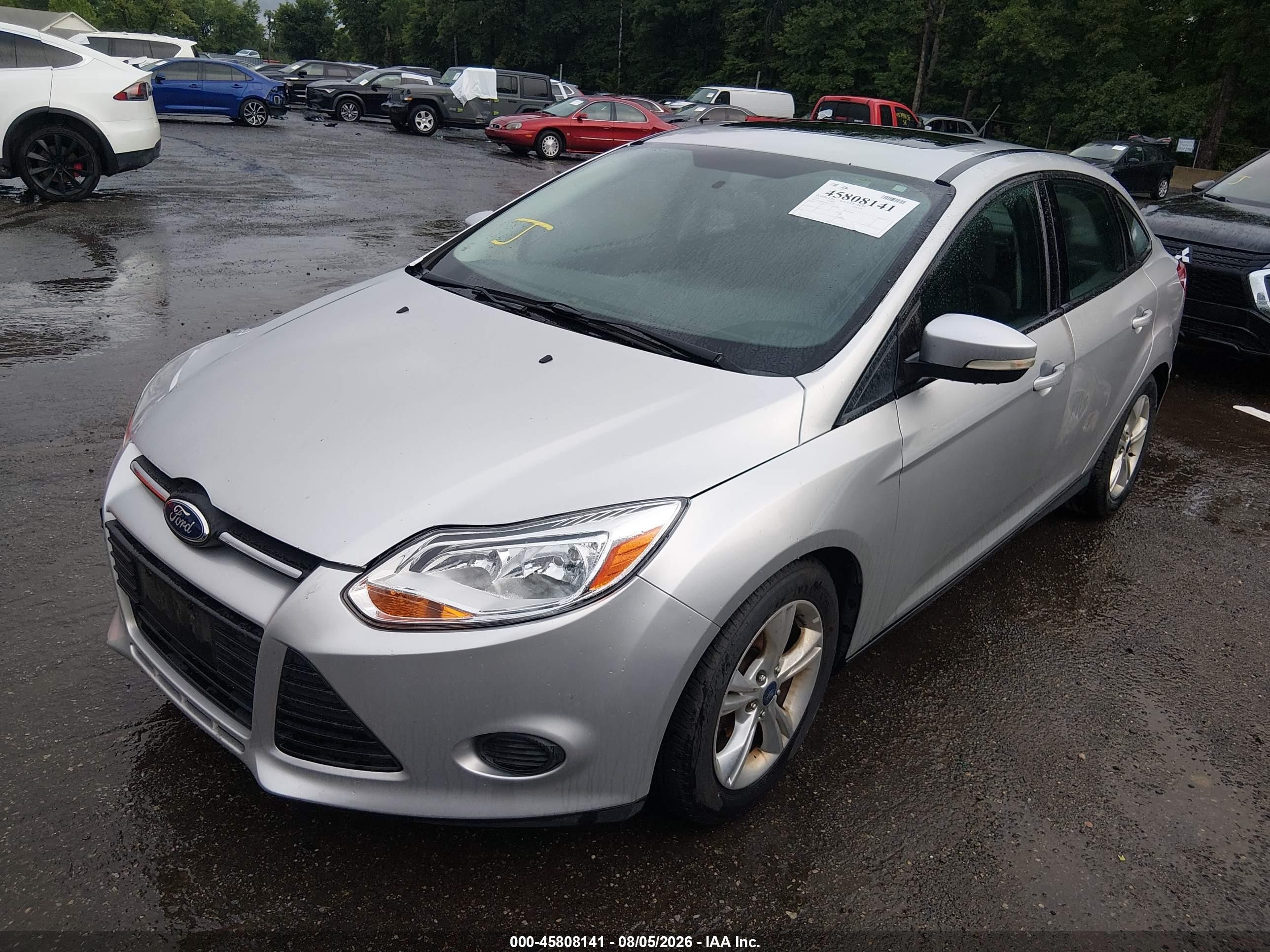 2014 Ford Focus Se Silver vin: 1FADP3F24EL317752