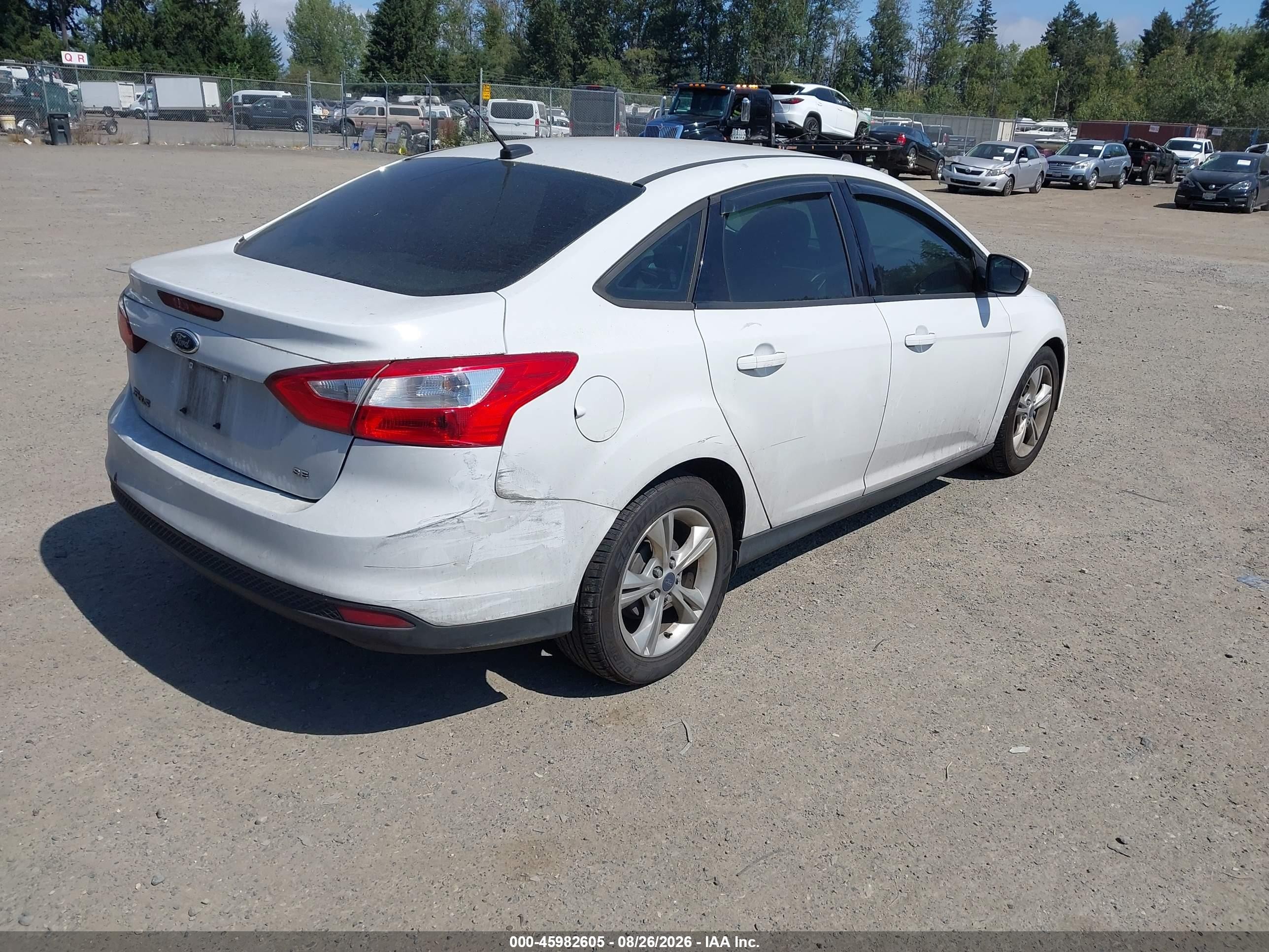 2014 Ford Focus Se White vin: 1FADP3F24EL325219