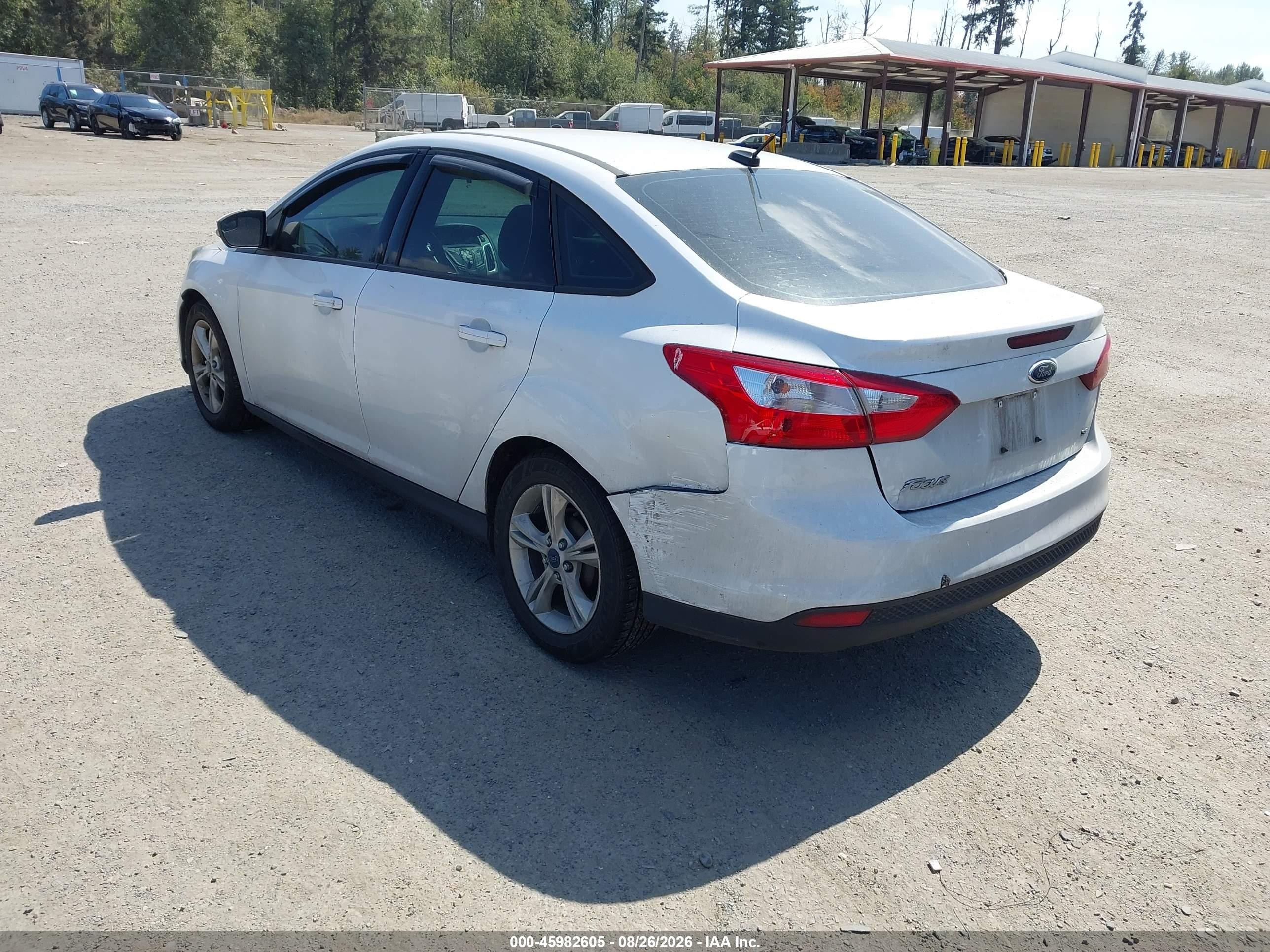2014 Ford Focus Se White vin: 1FADP3F24EL325219
