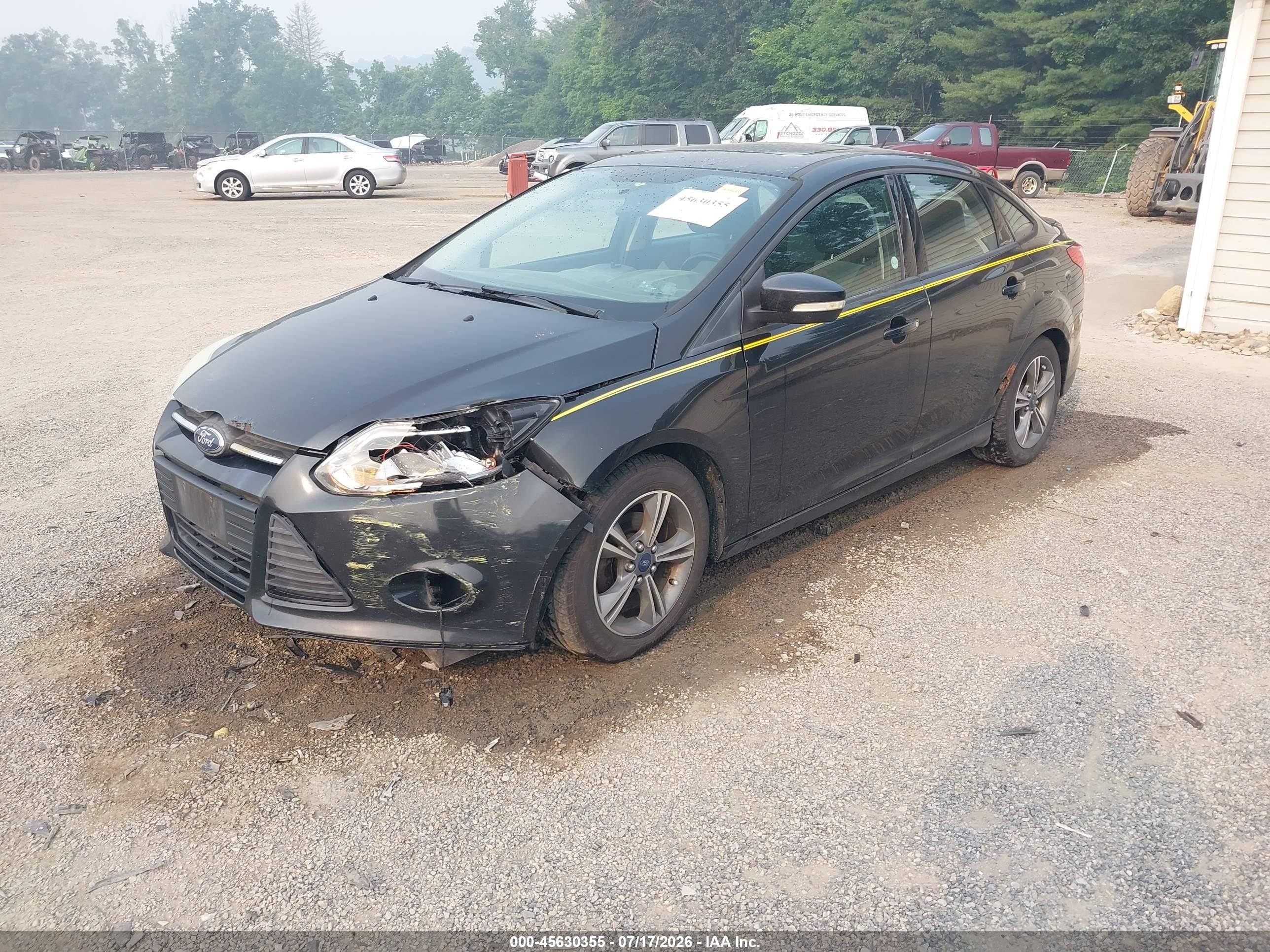 2014 Ford Focus Se Черный vin: 1FADP3F24EL346930