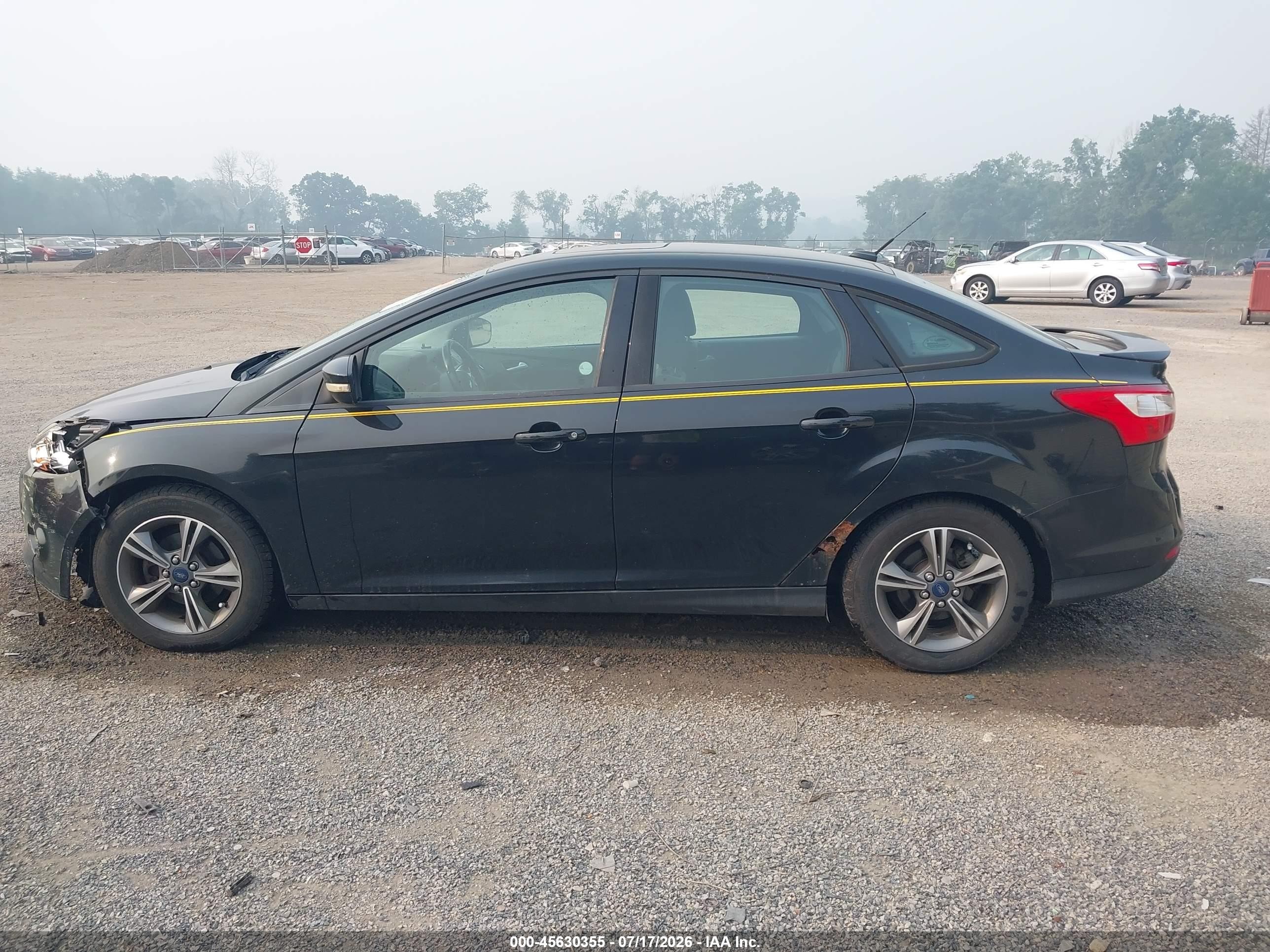 2014 Ford Focus Se Черный vin: 1FADP3F24EL346930