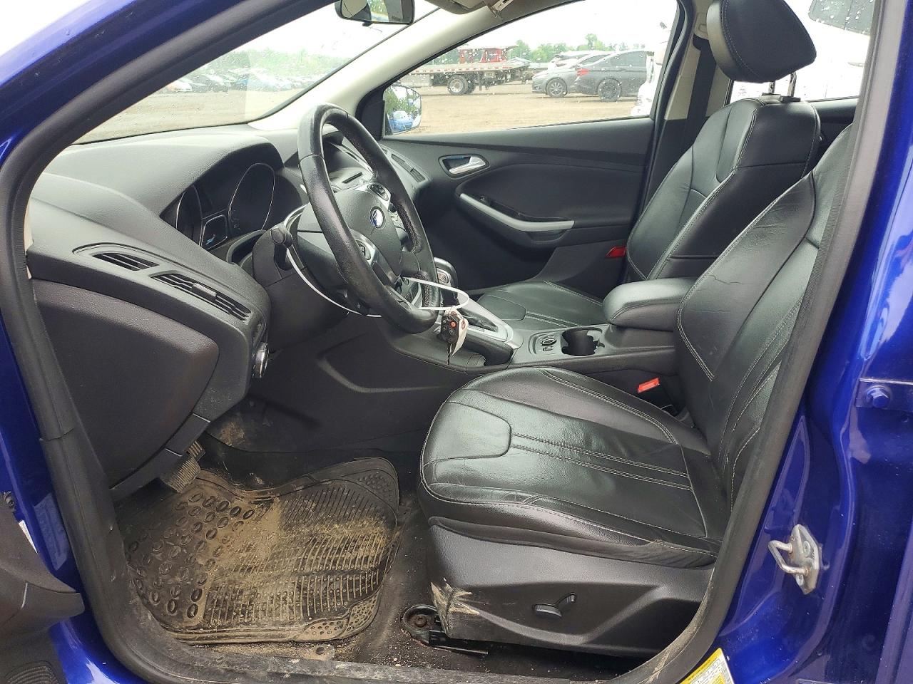 2014 Ford Focus Se Blue vin: 1FADP3F24EL358463