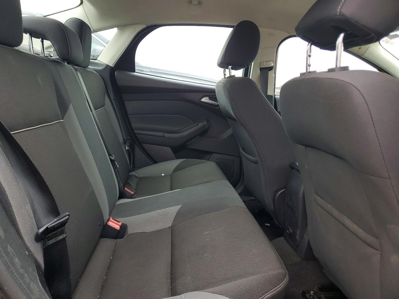 2014 Ford Focus Se Black vin: 1FADP3F24EL363985