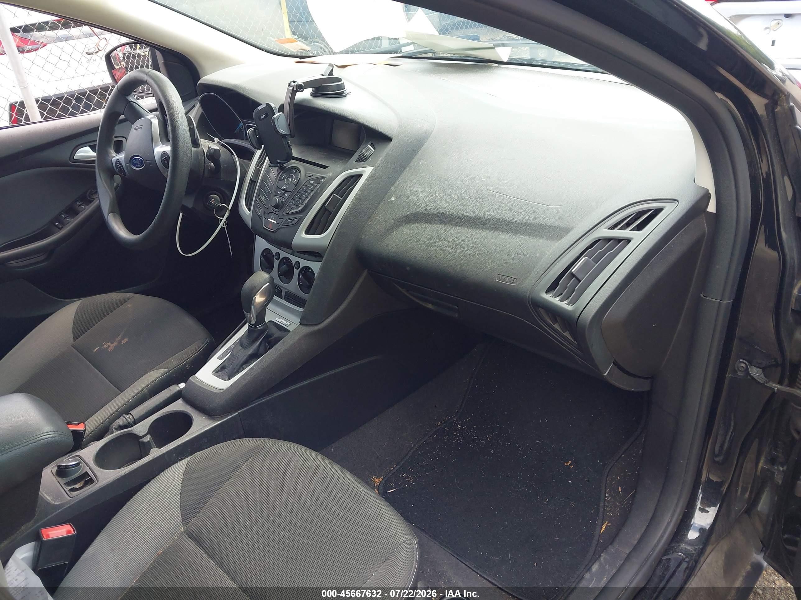 2014 Ford Focus Se Black vin: 1FADP3F24EL365848