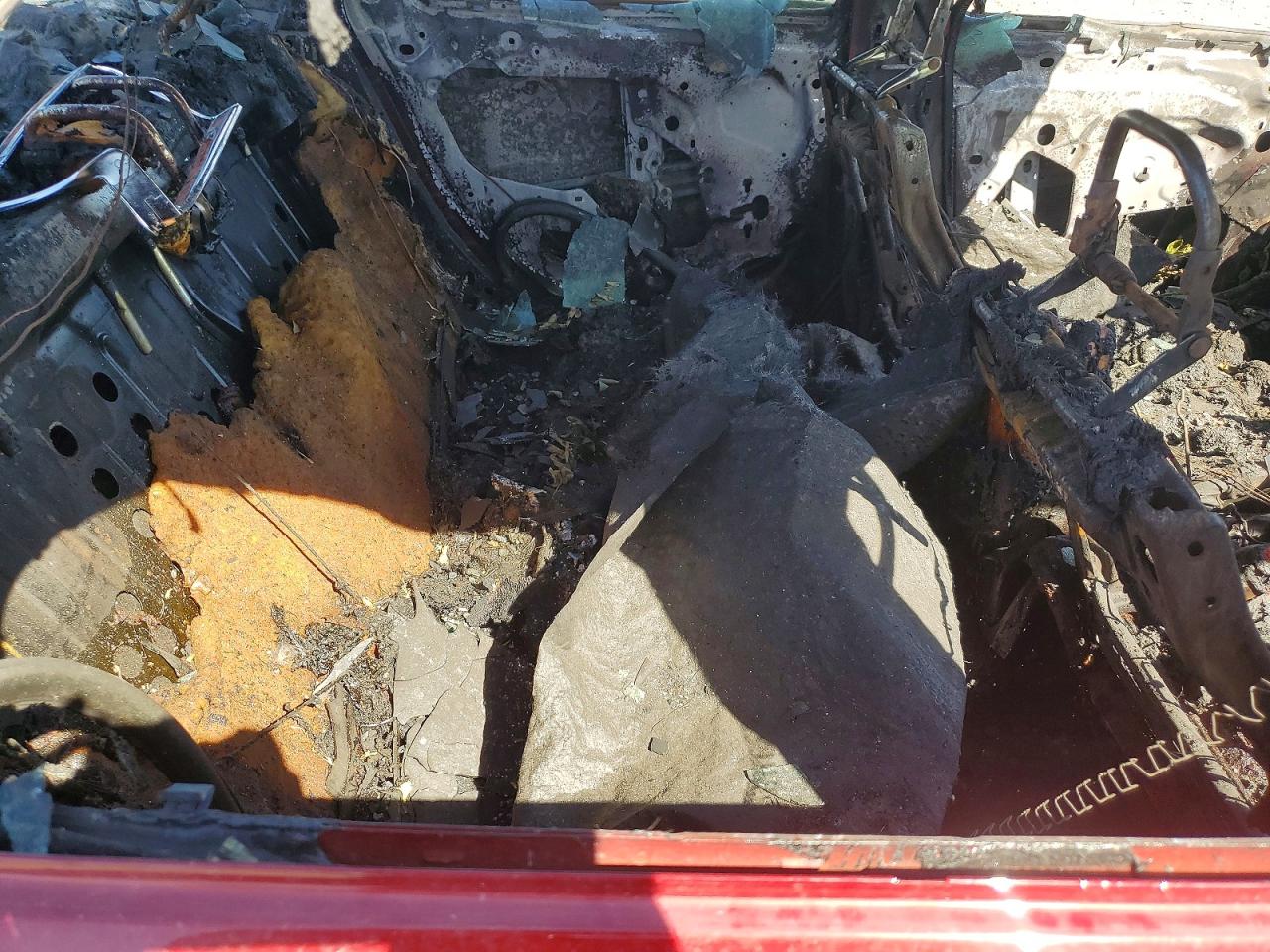 2014 Ford Focus Se Burn vin: 1FADP3F24EL373867