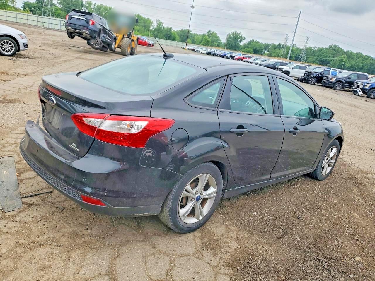 2014 Ford Focus Se Black vin: 1FADP3F24EL380432