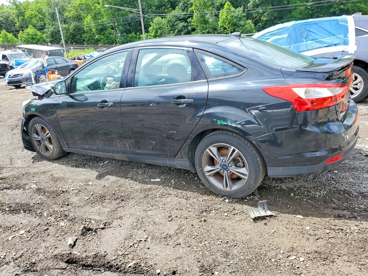 2014 Ford Focus Se Black vin: 1FADP3F24EL410643