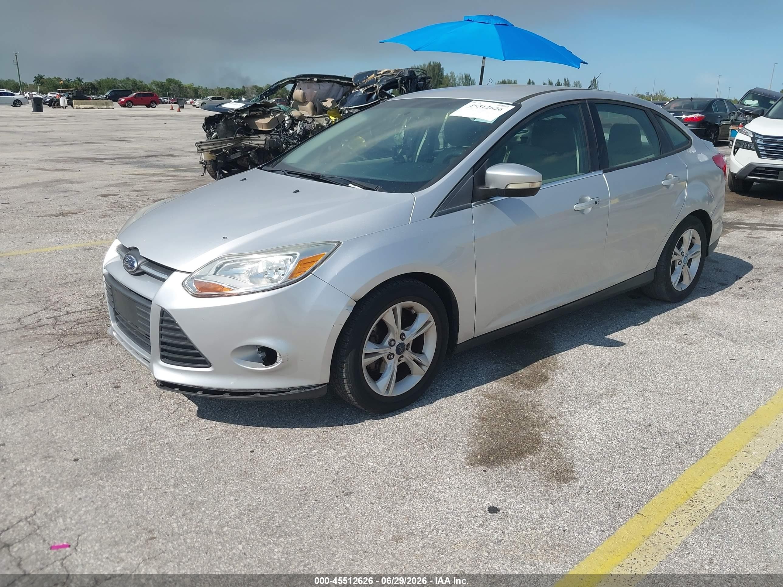 2014 Ford Focus Se Silver vin: 1FADP3F24EL410755