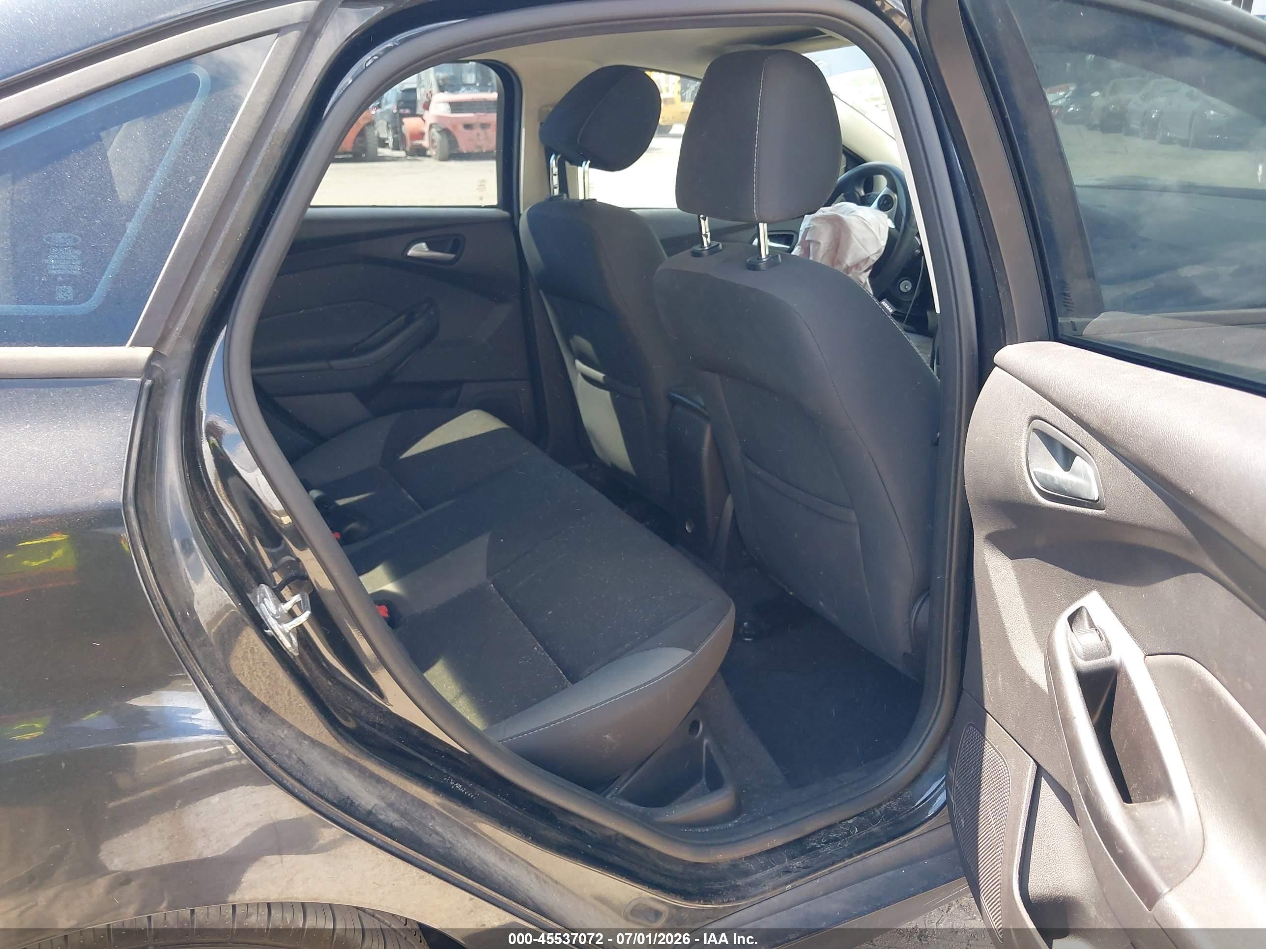 2014 Ford Focus Se Black vin: 1FADP3F24EL426566