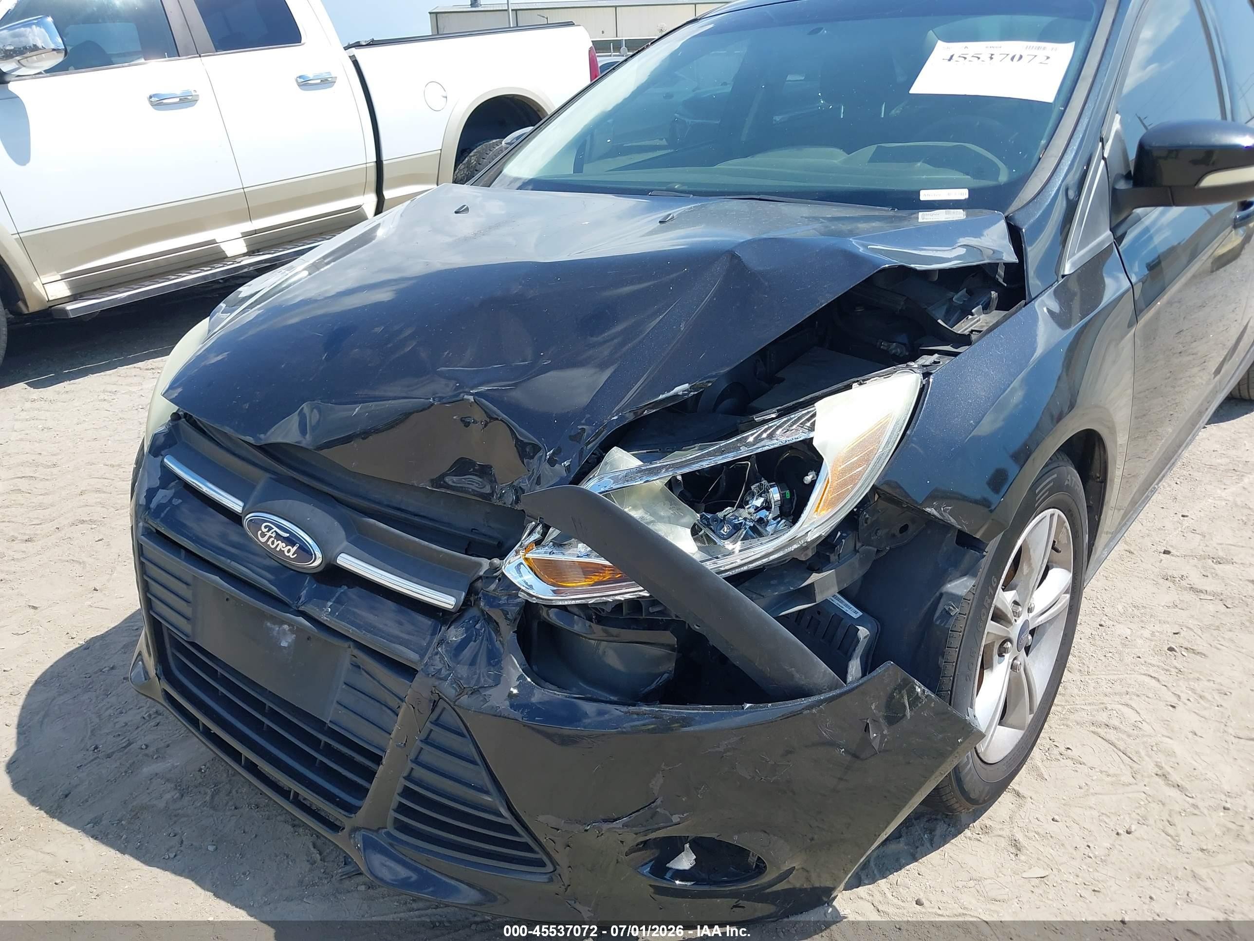 2014 Ford Focus Se Black vin: 1FADP3F24EL426566