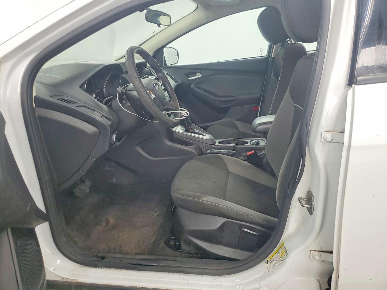 2014 Ford Focus Se White vin: 1FADP3F24EL427538