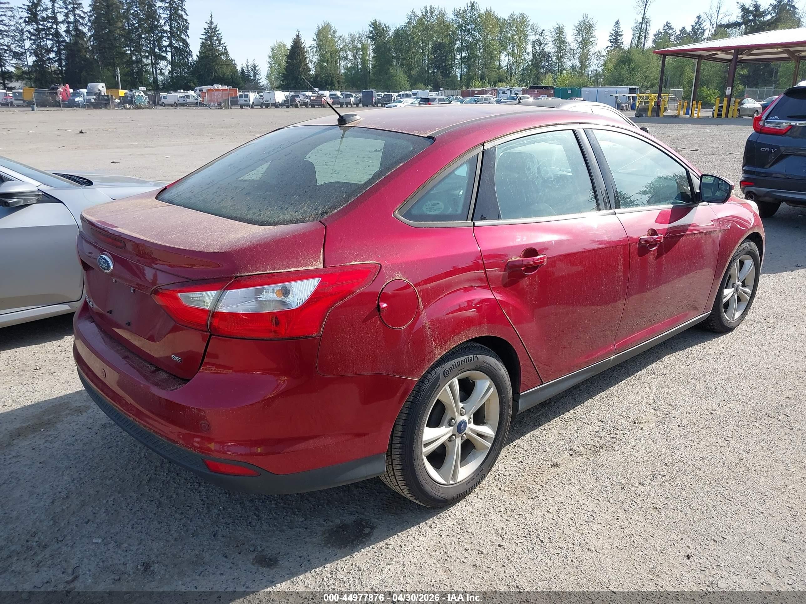 2014 Ford Focus Se Red vin: 1FADP3F24EL433257