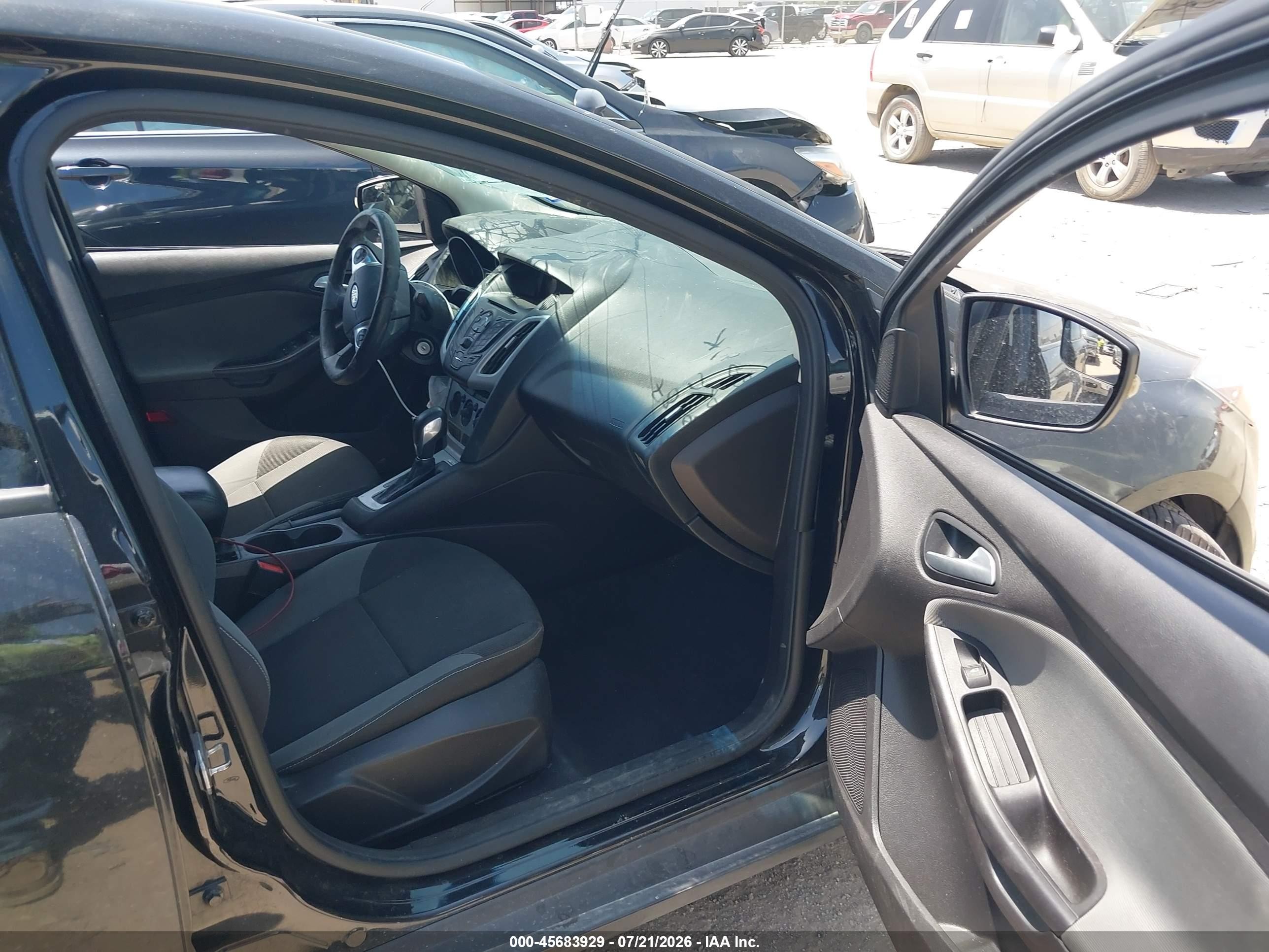 2014 Ford Focus Se Black vin: 1FADP3F24EL441584