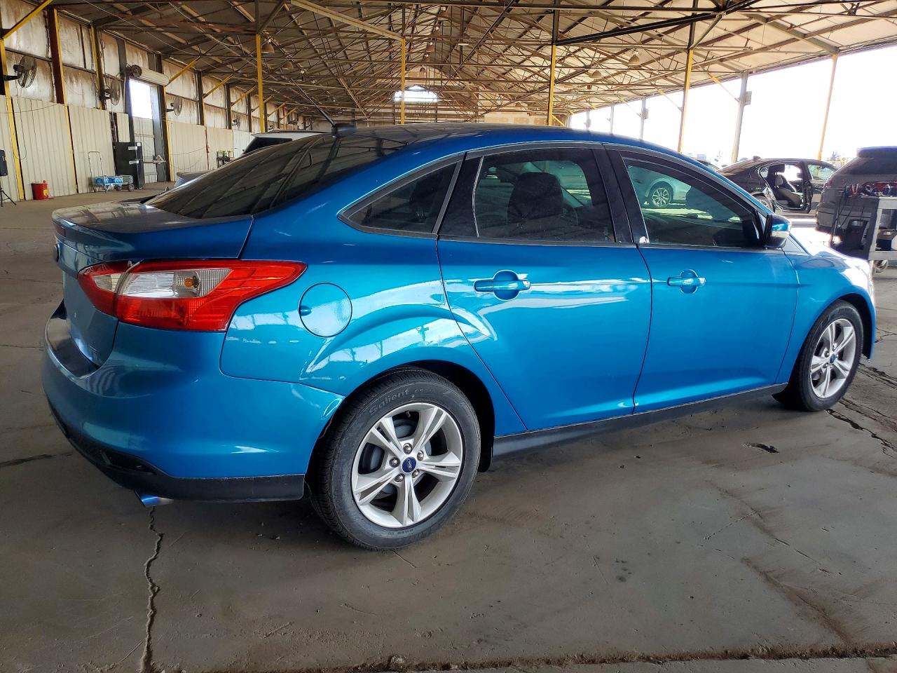 2014 Ford Focus Se Blue vin: 1FADP3F24EL442377
