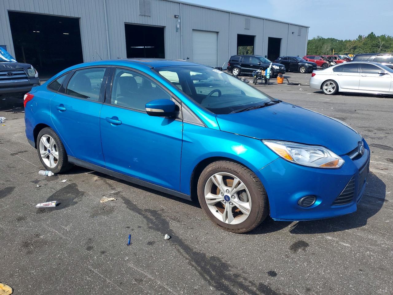 2014 Ford Focus Se Blue vin: 1FADP3F24EL447790