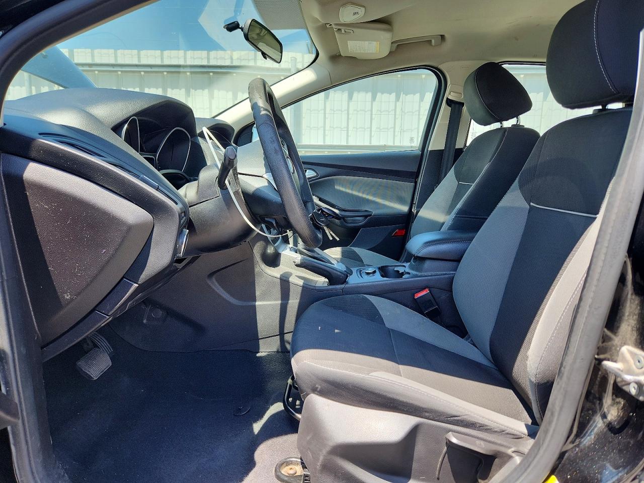 2014 Ford Focus Se Черный vin: 1FADP3F24EL452987