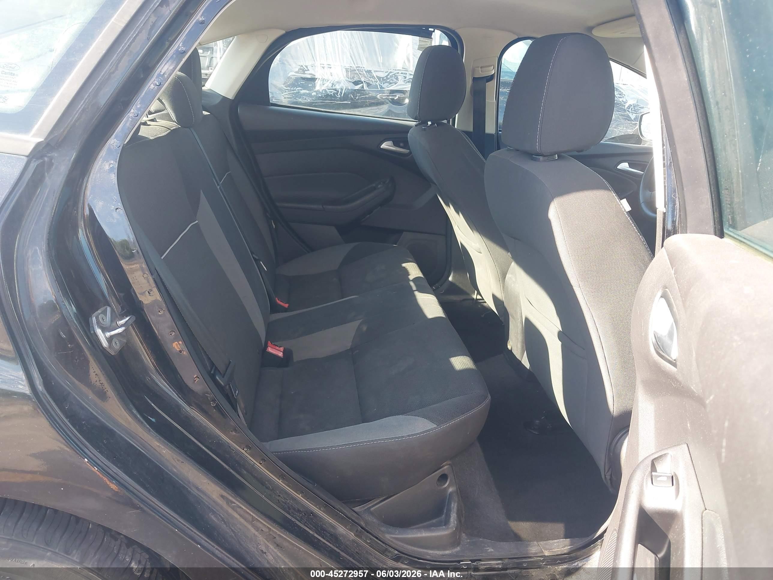 2014 Ford Focus Se Black vin: 1FADP3F24EL453217