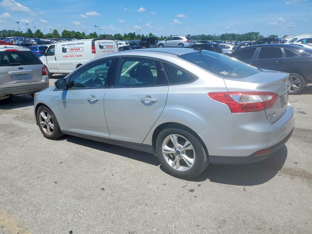 2014 Ford Focus Se Gray vin: 1FADP3F24EL460801