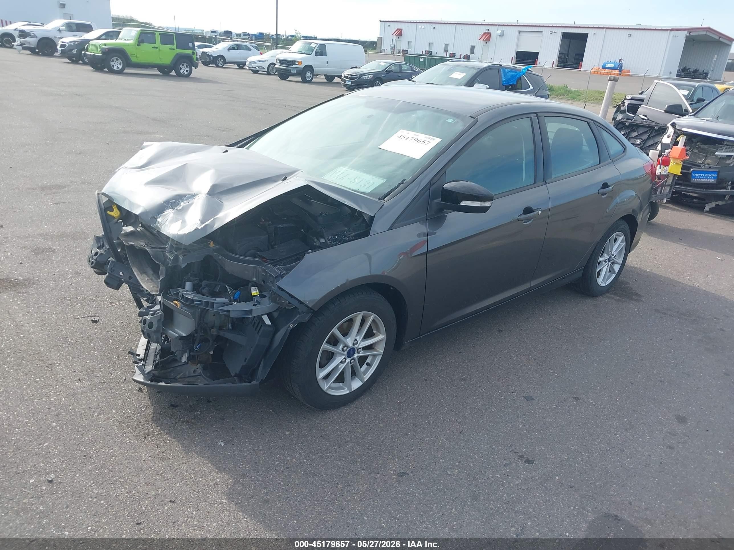 2015 Ford Focus Se Gray vin: 1FADP3F24FL209620