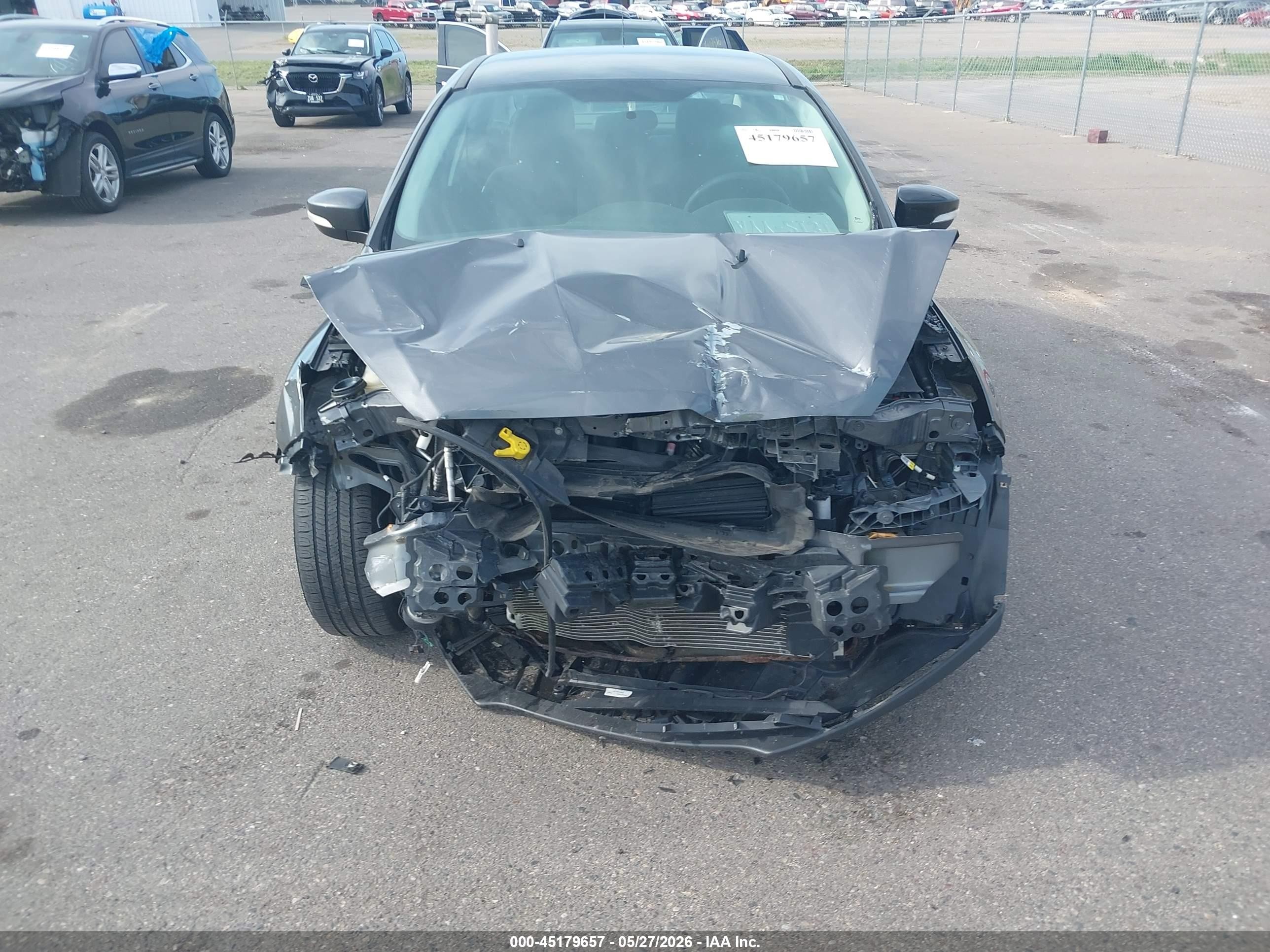 2015 Ford Focus Se Gray vin: 1FADP3F24FL209620