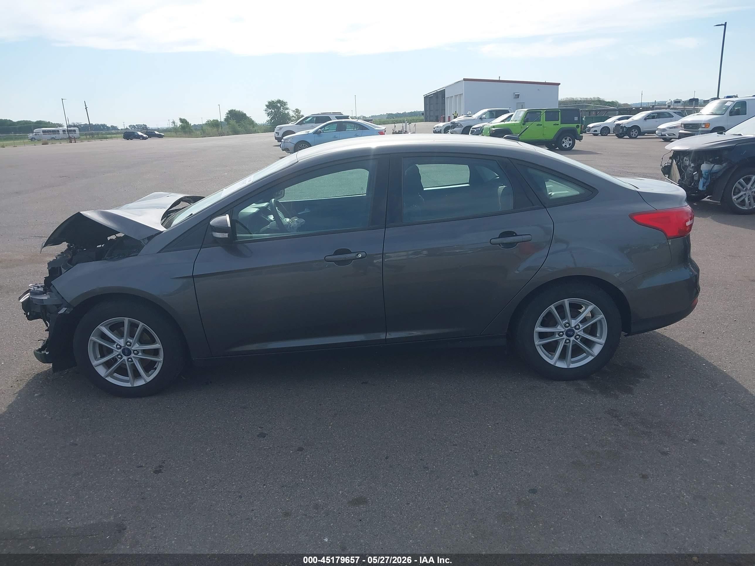2015 Ford Focus Se Gray vin: 1FADP3F24FL209620