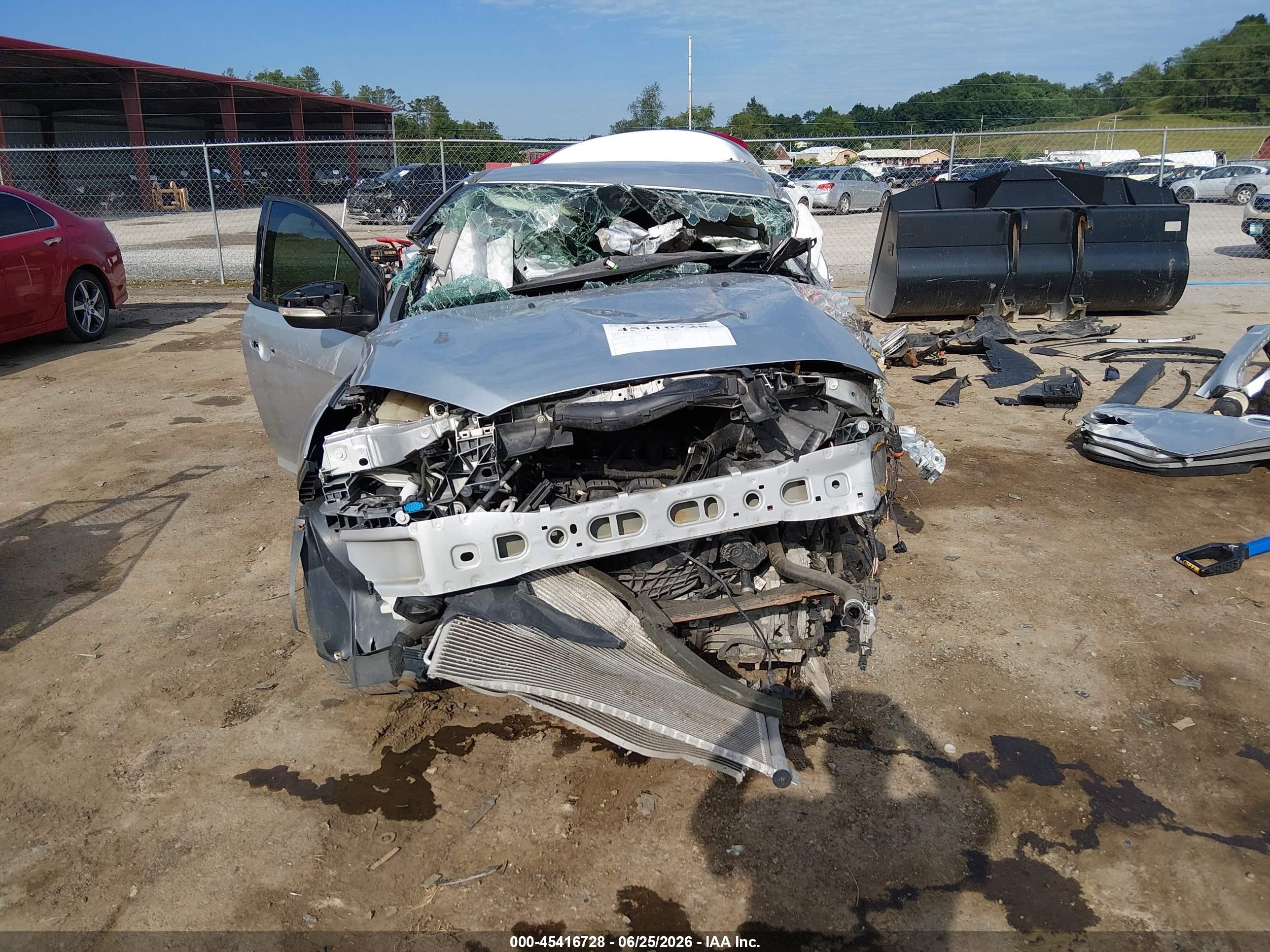 2015 Ford Focus Se Silver vin: 1FADP3F24FL217409