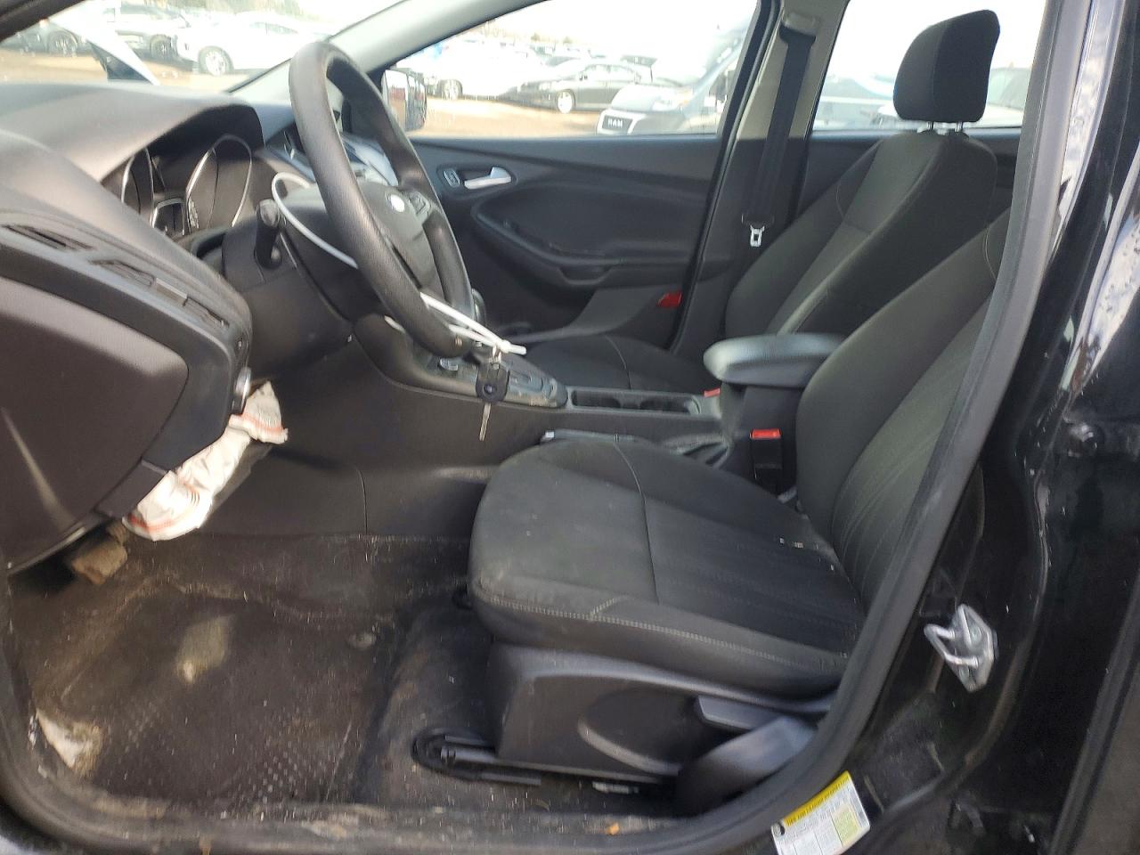 2015 Ford Focus Se Black vin: 1FADP3F24FL230189