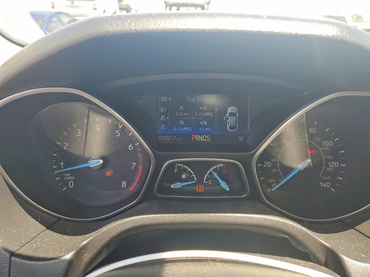 2015 Ford Focus Se Tan vin: 1FADP3F24FL255545