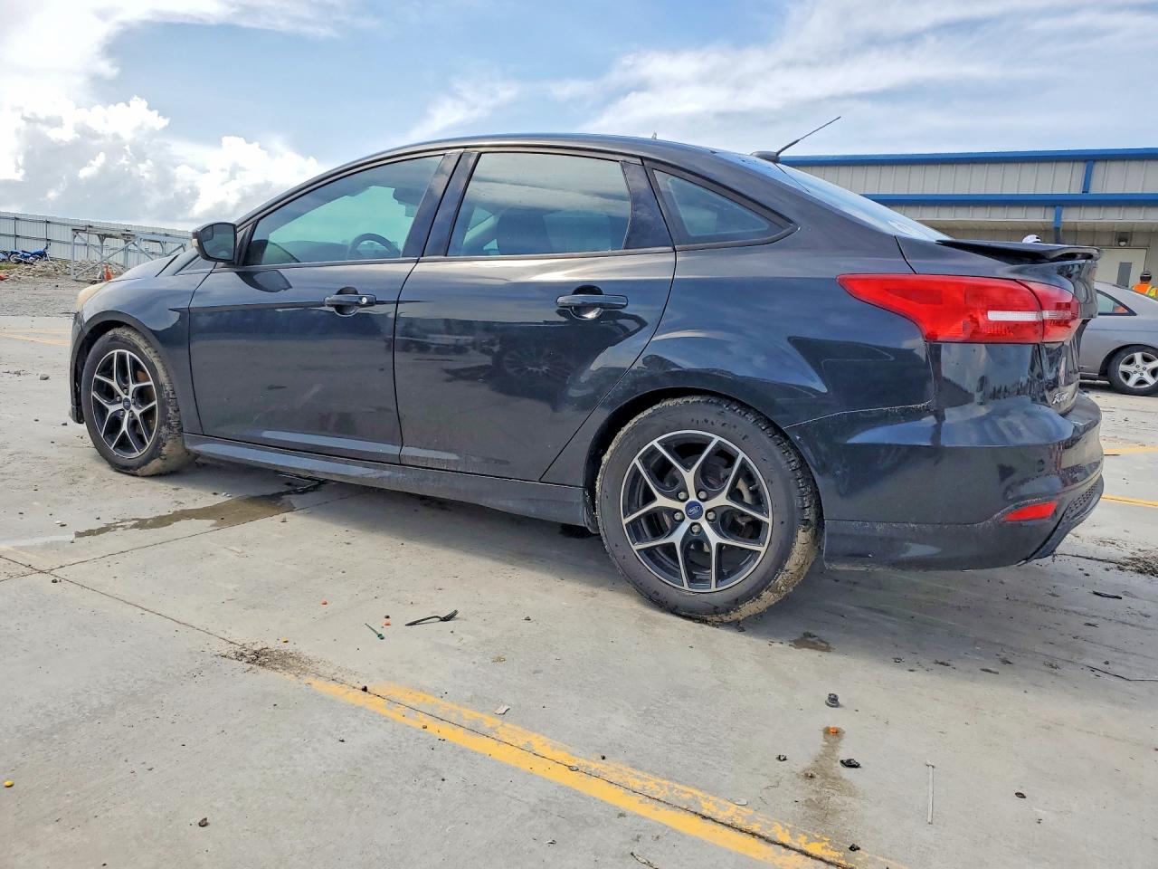 2015 Ford Focus Se Black vin: 1FADP3F24FL277707