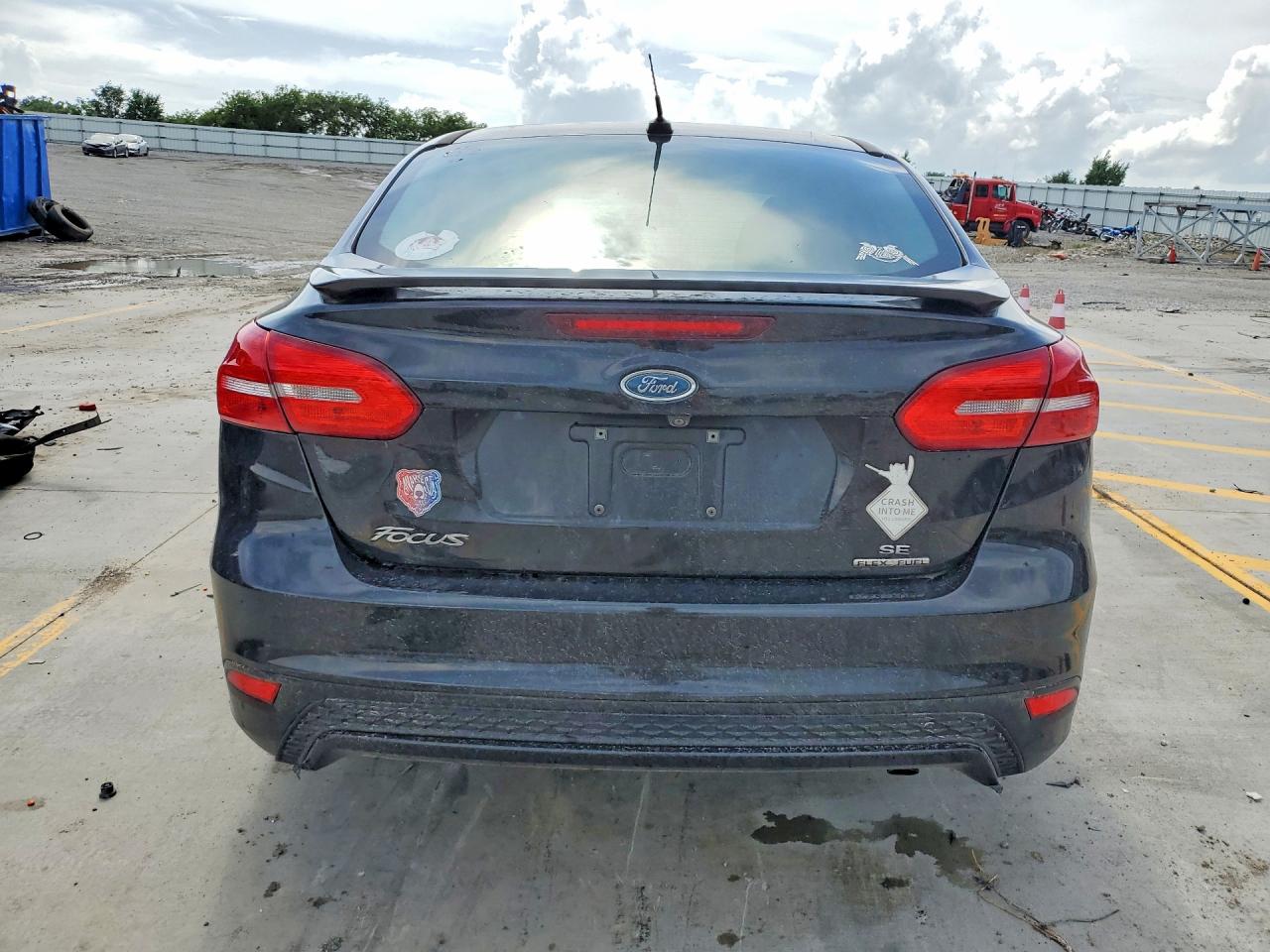 2015 Ford Focus Se Black vin: 1FADP3F24FL277707