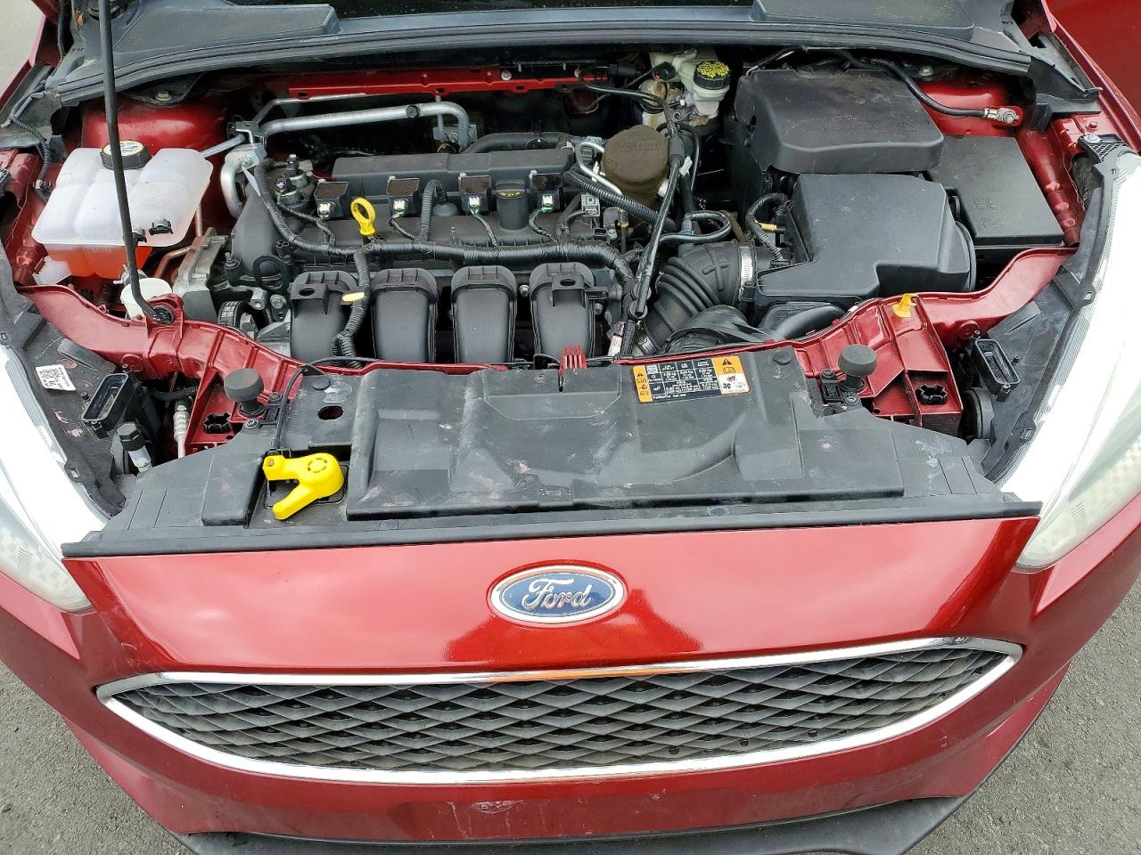 2015 Ford Focus Se Burgundy vin: 1FADP3F24FL281479