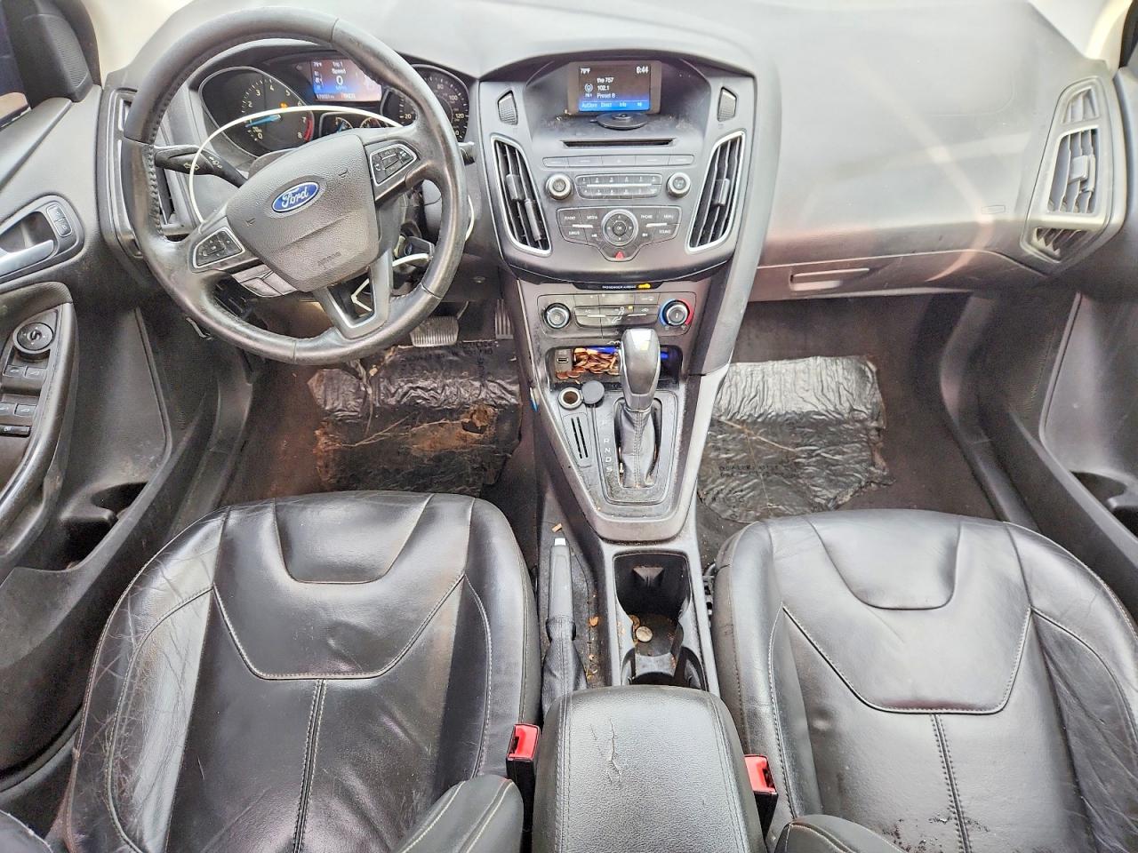 2015 Ford Focus Se Black vin: 1FADP3F24FL283667