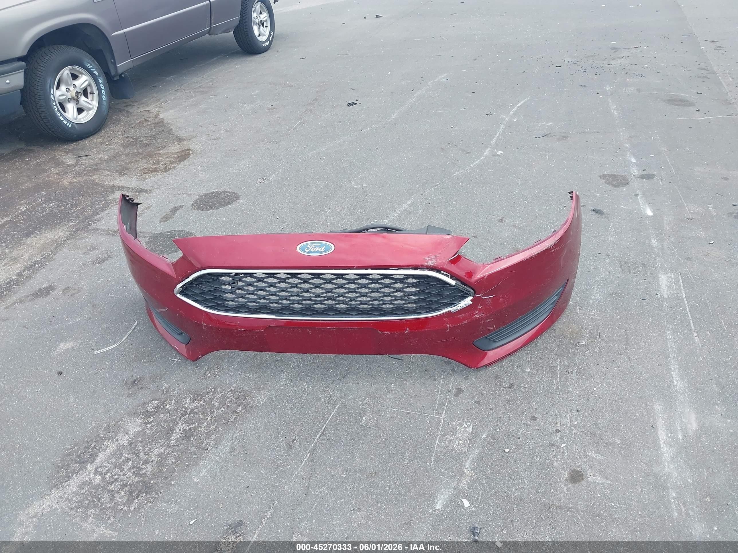 2015 Ford Focus Se Красный vin: 1FADP3F24FL304579