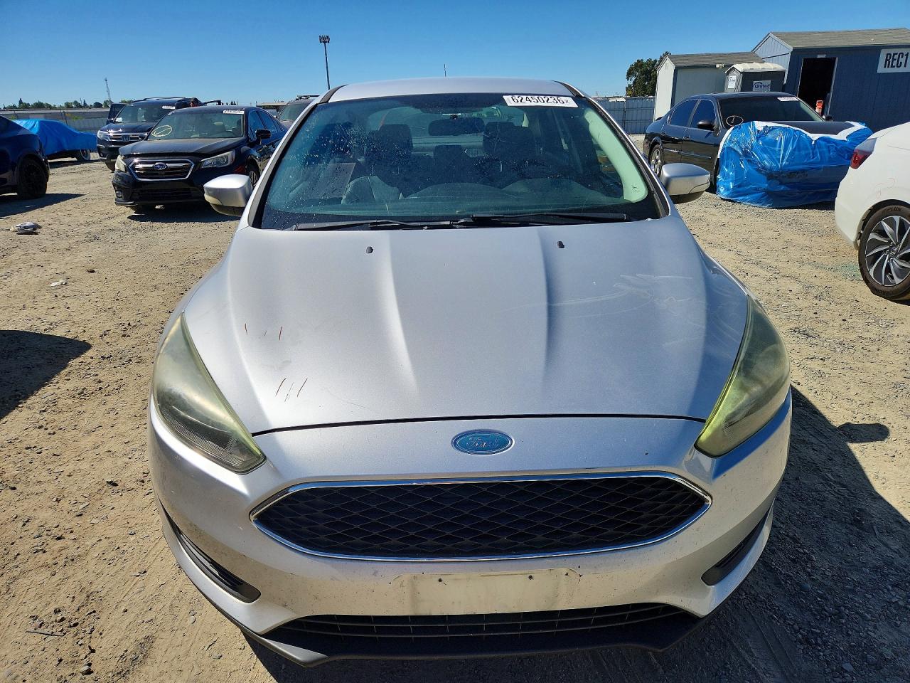 2015 Ford Focus Se Серебряный vin: 1FADP3F24FL306803